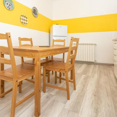 Appartamento Piombo Giallo - Affitti Brevi Italia Genoa Luaran gambar